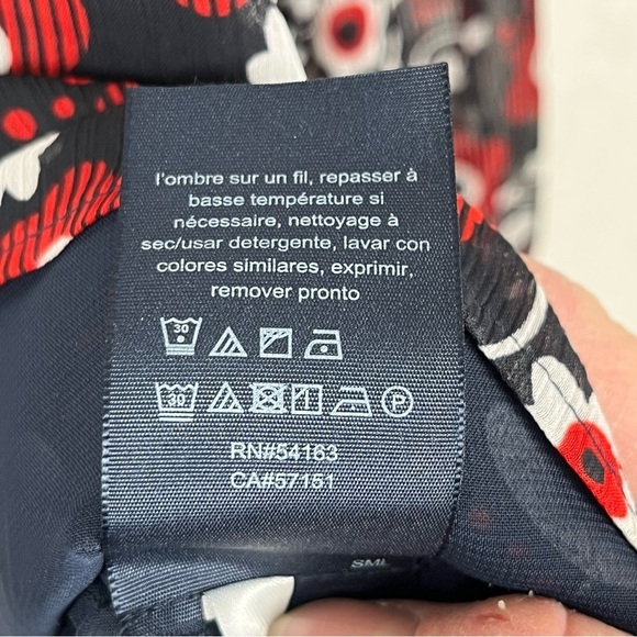 NWOT Tommy Hilfiger Red & Navy Blue Sheer Floral Blouse Size XXL - Picture 13 of 14